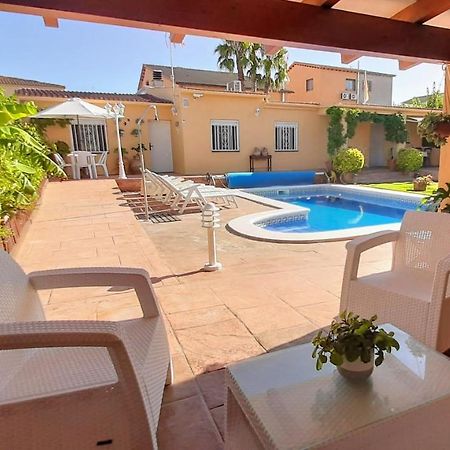 Chalet privado con piscina y barbacoa Tarragona Exterior foto