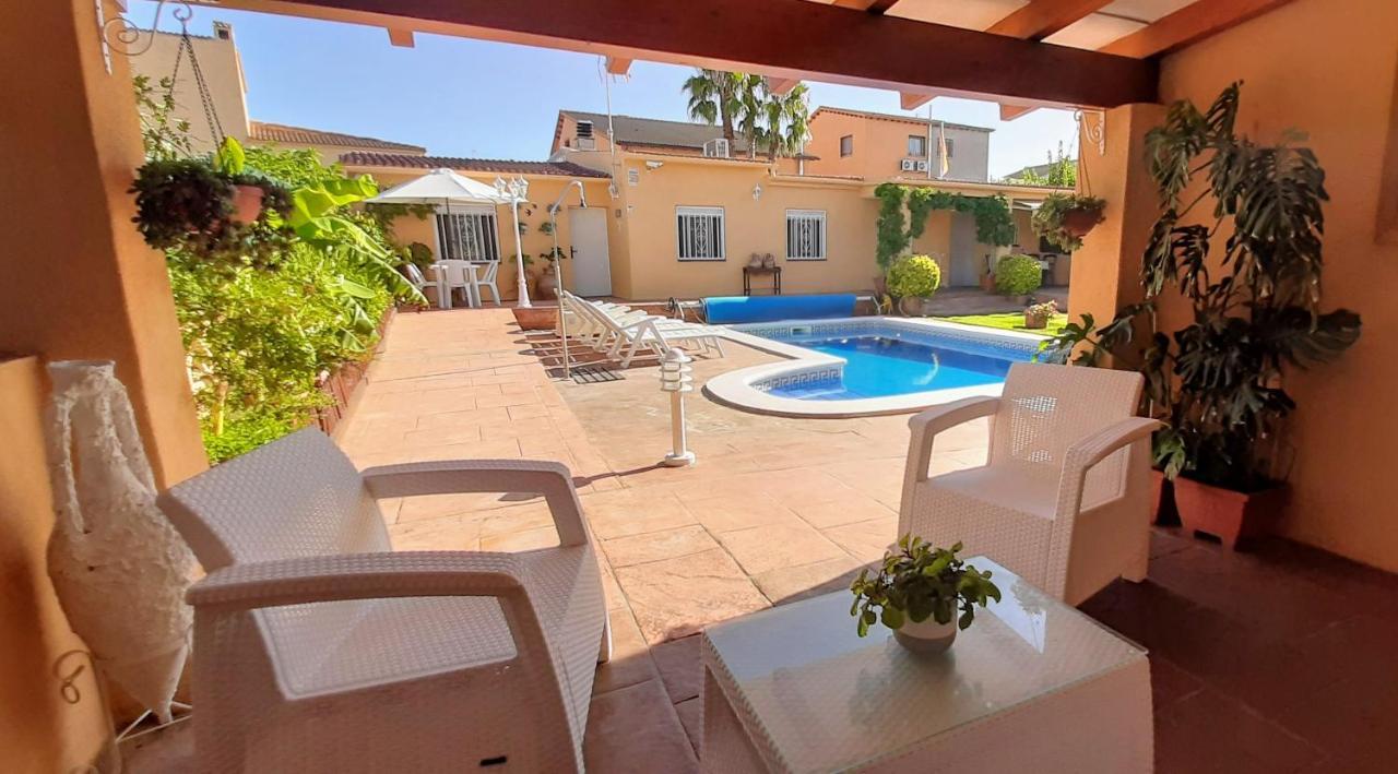 Chalet privado con piscina y barbacoa Tarragona Exterior foto