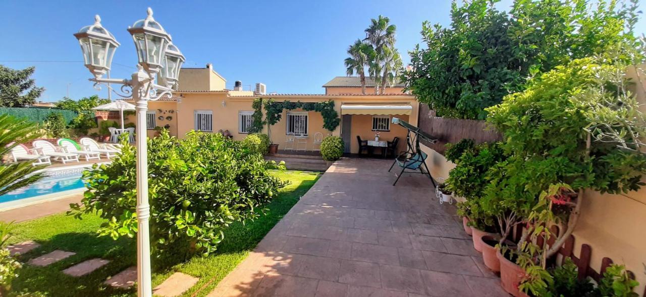 Chalet privado con piscina y barbacoa Tarragona Exterior foto