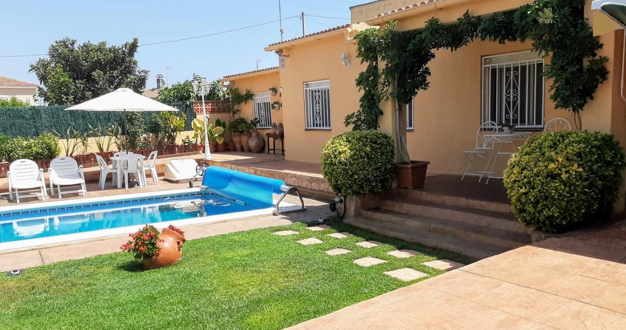 Chalet privado con piscina y barbacoa Tarragona Exterior foto