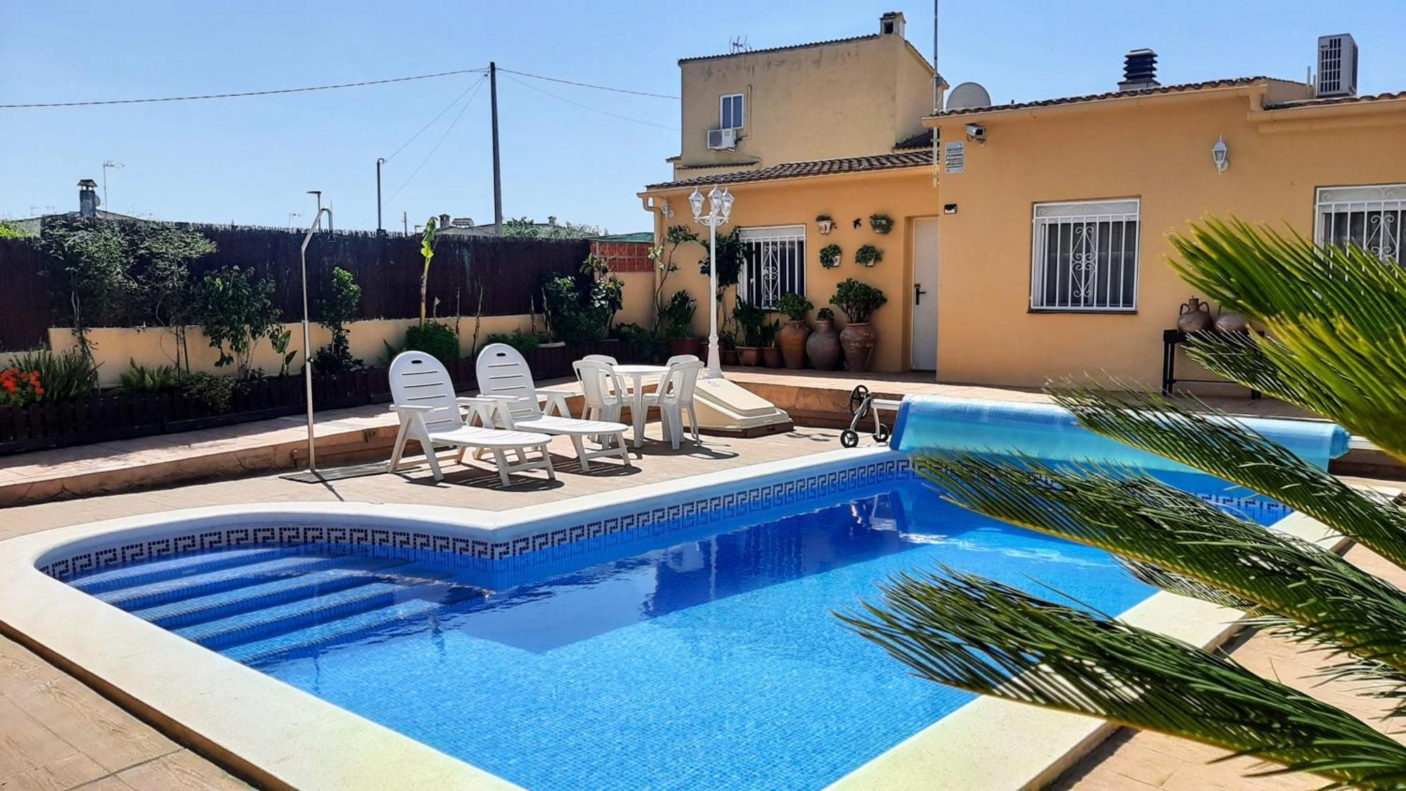 Chalet privado con piscina y barbacoa Tarragona Exterior foto